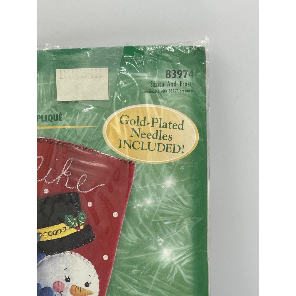 Vintage Bucilla Santa Frosty Felt Applique Stocking Kit 83974 Gold Needles New - Picture 4 of 4